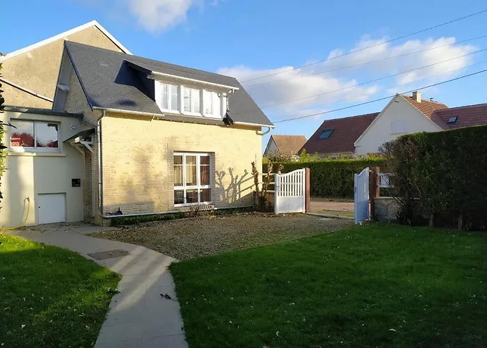 Maisonnette Le Cottage A 50M De La Plage D\'Asnelles , 3Km D\'Arromanches, 10Km De Bayeux