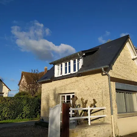 Maisonnette Le Cottage A 50M De La Plage D'Asnelles , 3Km D'Arromanches, 10Km De Bayeux Exterior photo