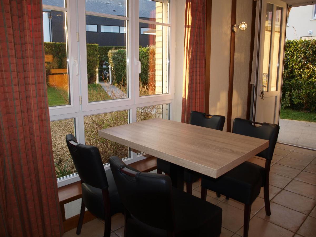 Holiday home Maisonnette Le A 50m De La D'asnelles , 3km D'arromanches, 10km De Bayeux